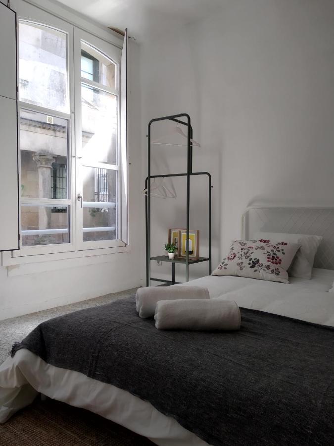 Apt Slow City Hostel Понтеведра Экстерьер фото